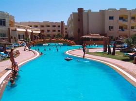 Sun Beach - Club Playa Sol Resort