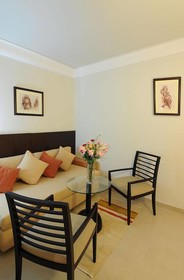 Hotel Tiba