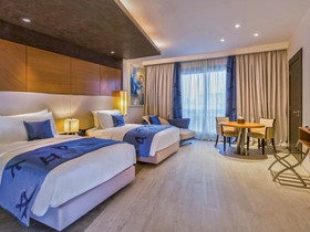 Mövenpick Hotel du Lac Tunis