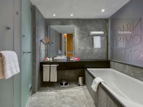 Mövenpick Hotel du Lac Tunis