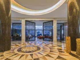 Mövenpick Hotel du Lac Tunis