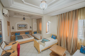 Saheb Ettabaa Hotel