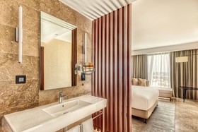 Tunis Marriott Hotel