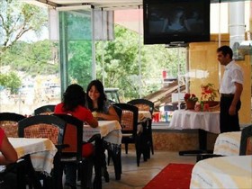 Yasmin Motel