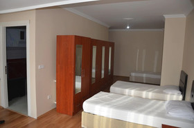 Ceyhun Apart