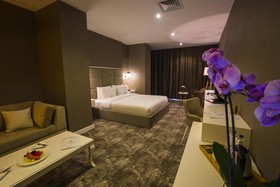 Royal Comfort Hotel