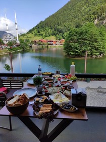 Dear Otel Uzungol
