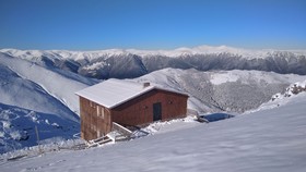 Migroras Otel & Restaurant - Karestel Yaylasi