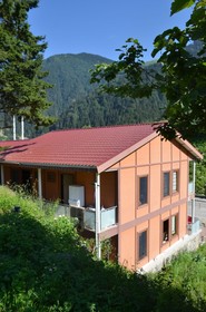 Tapanoz Villa