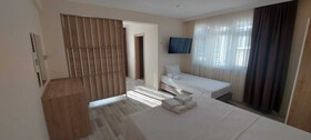 Seventy Four Hotel