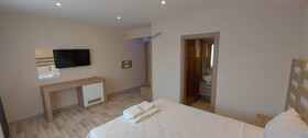 Seventy Four Hotel