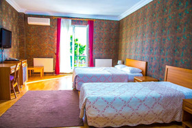 Azim Hotel