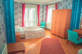 Azim Hotel