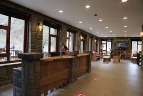 Teona Caglayan Bungalov