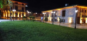 Teona Caglayan Bungalov