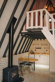 Pop Suit Bungalow