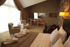 El Garden Hotel & Residence