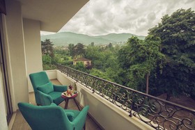 El Garden Hotel & Residence