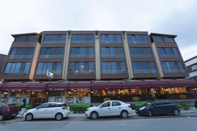 La Flora House Hotel