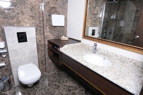 Grand De Luxe Amisos Hotel