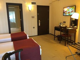 Marin Hotel