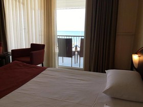 Marin Hotel