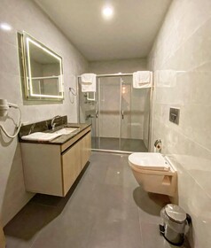Zeynep Rüya Hatun Yesildere Vadi Hotel