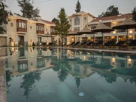 Baltürk Garden Sapanca Hotel