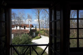 Beta Home Lake House