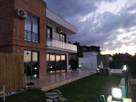 Naturel Stone Villalari