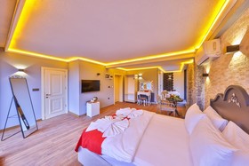 Agva Pieria Luxury Hotel