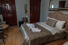 Butterfly Boutique Hotel Agva