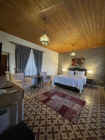 Tarihi Kumbaba Otel
