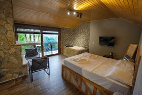 Tas Mahall Otel