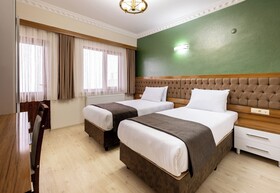 Avulot Otel