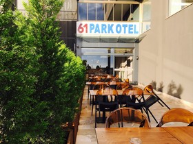 61 Park Otel
