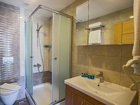 Alesha Suite Hotel