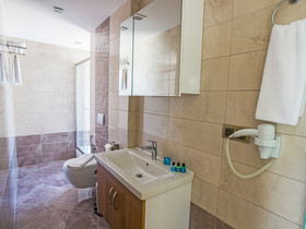 Alesha Suite Hotel