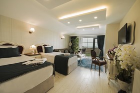 Andalouse Suit Otel