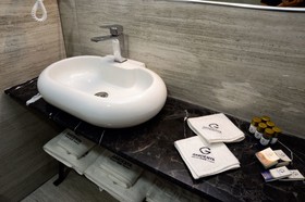 Gardenya Suit Hotel