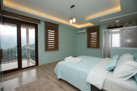 Güven Suite House