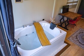 Montana Suite Bungalow