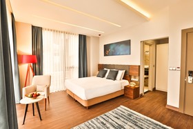Peerless Villas Hotel