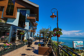 Peerless Villas Hotel