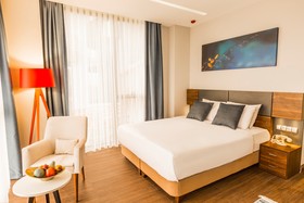 Peerless Villas Hotel