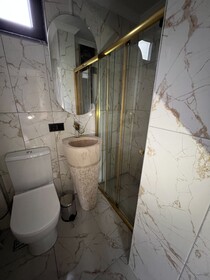 Queen City Hotel And Bungalov