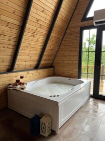 Queen City Hotel And Bungalov