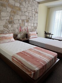 Queen City Hotel And Bungalov