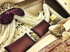 Royal Life Exclusive