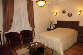 Green Palace Suite Hotel